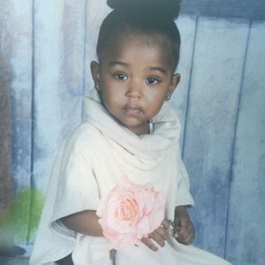 Meet your Posher, Helen